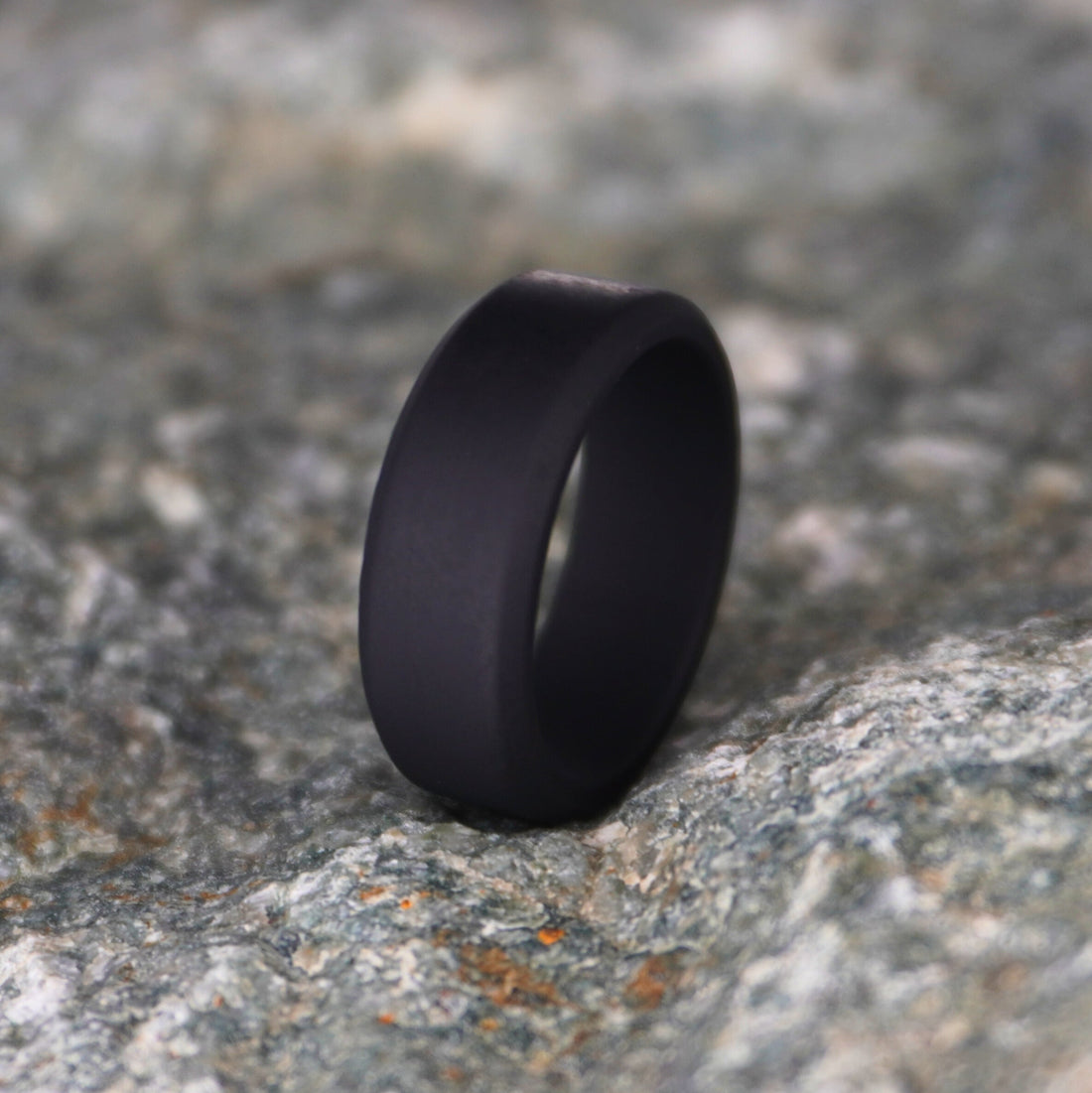 Are Silicone Wedding Rings Safe for Work? Avulsion, Electrics, Sport